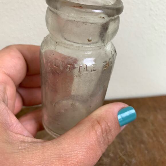 Owen Illinois Little Boy Blue Blueing laundry whitener 1910-40s embossed bottle - Picture 9 of 10